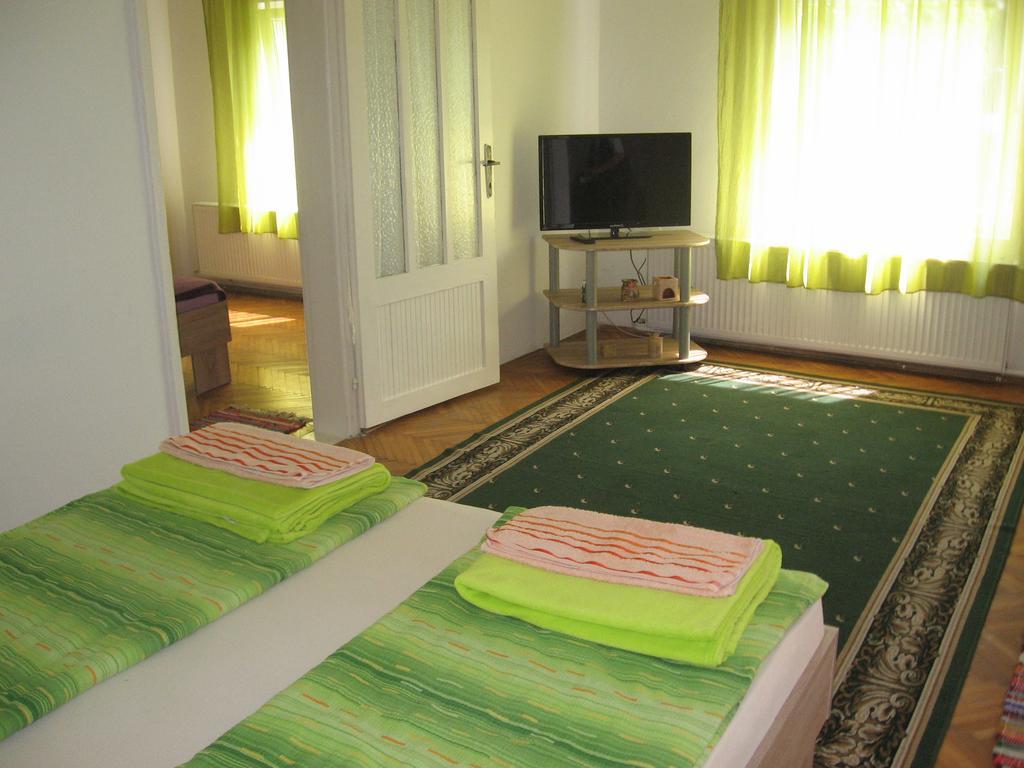 Green Apartment Novi Sad Exterior photo
