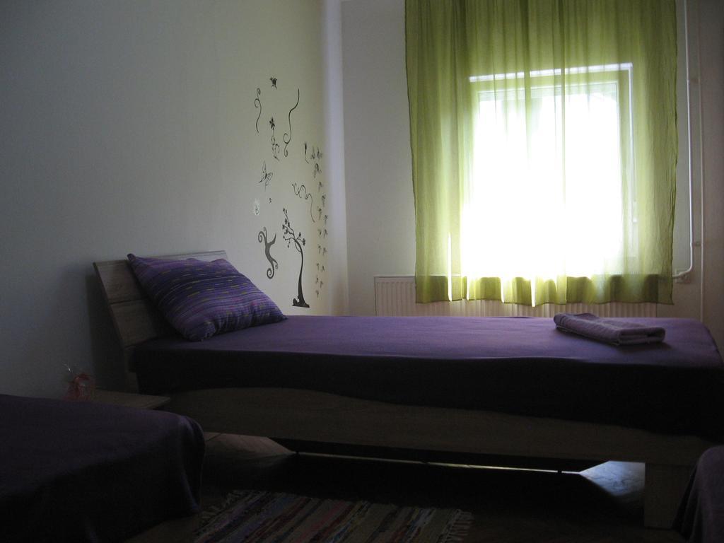 Green Apartment Novi Sad Exterior photo